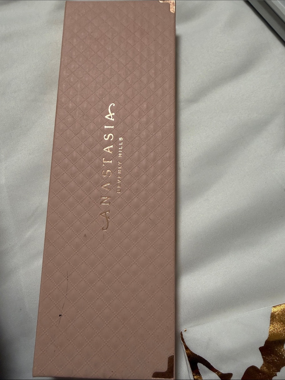 Anastasia Beverly Hills Dusty Rose Quilted Makeup Palette Sleeve with Gold Logo